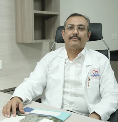 Dr. Nikhil Vyas